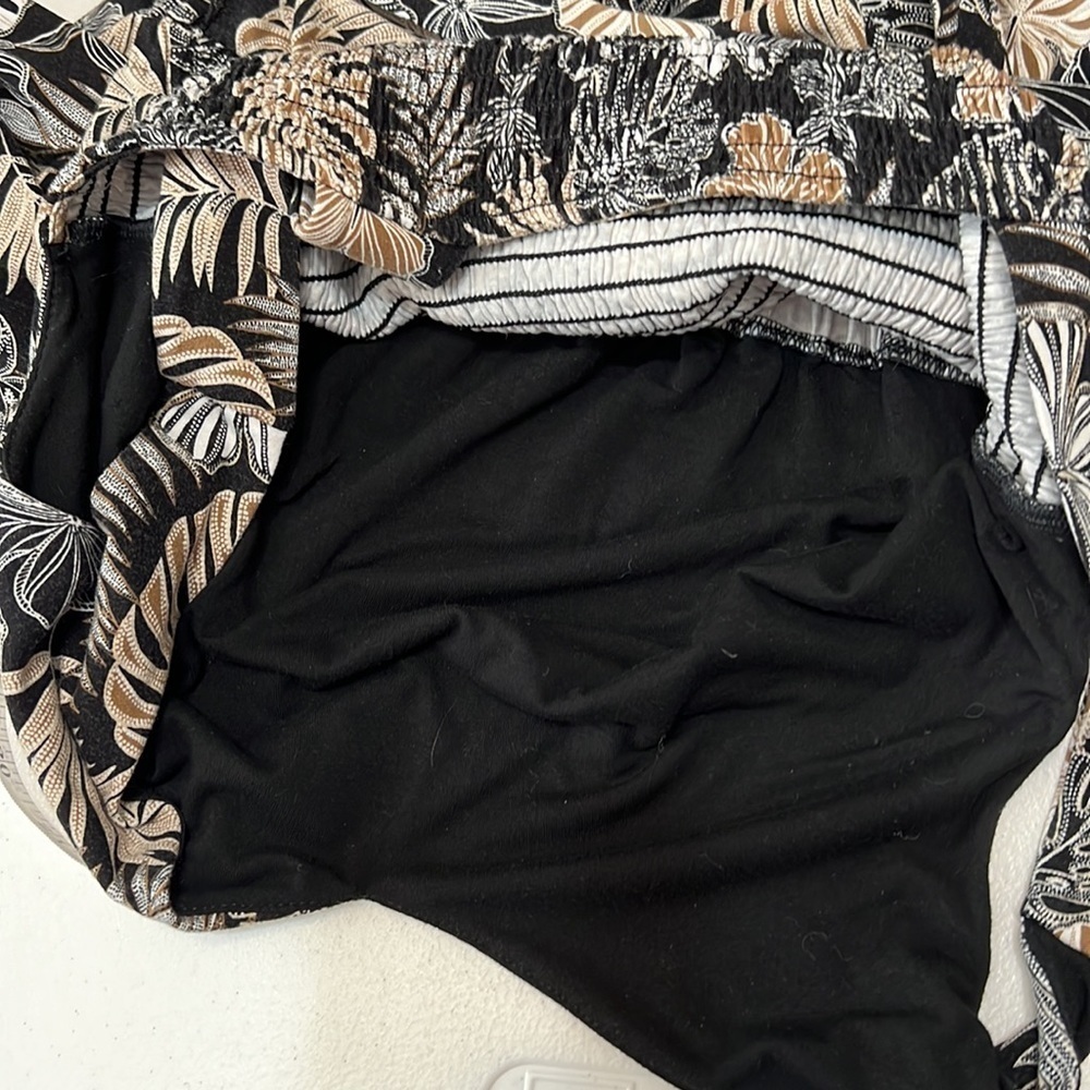 J. Jill Wearever Wide Leg Jumpsuit Tropical Print V Neck Pockets Sz Petite Small - Picture 8 of 12